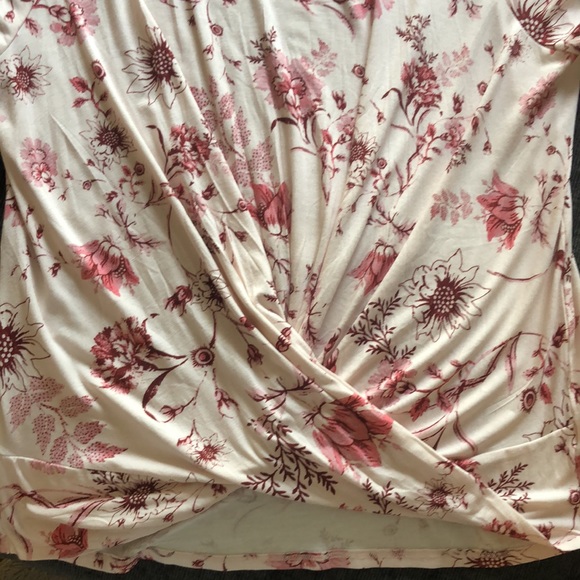 NWT! Maurice’s Top - Picture 3 of 5